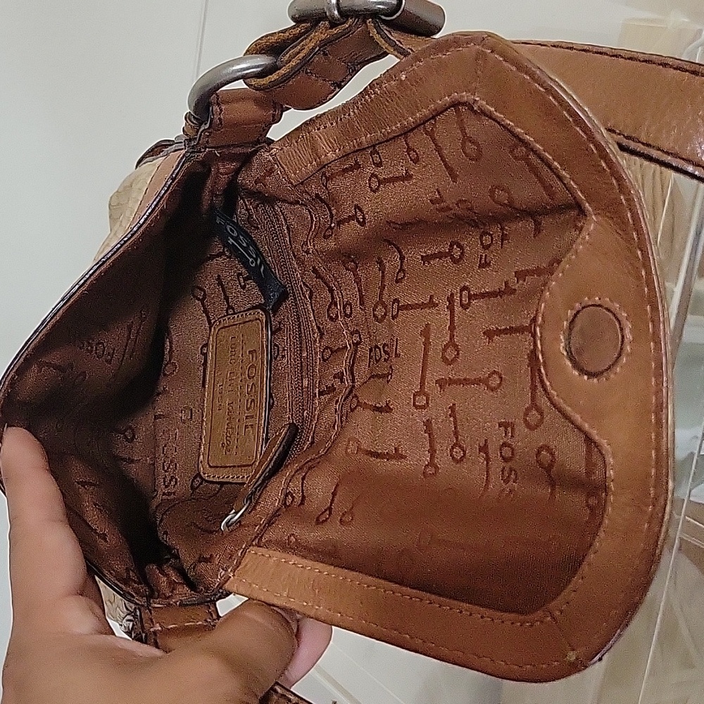 FOSSIL MADDOX MINI CROSSBODY BAG - Picture 13 of 15